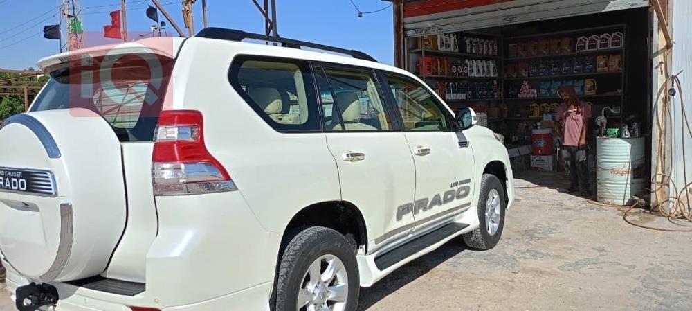 تۆیۆتا لاندكروزر پرادۆ